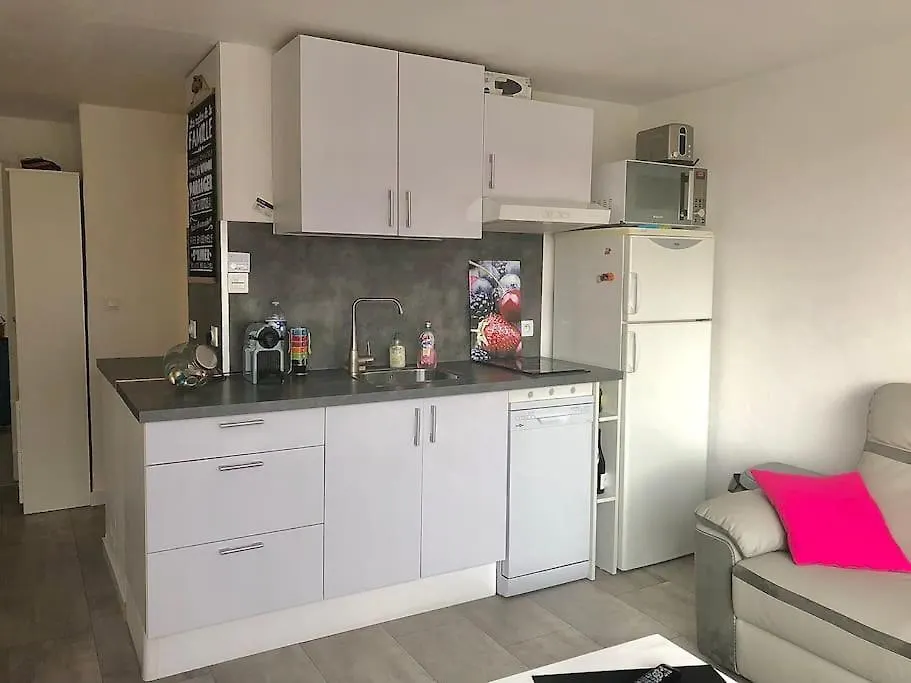 Appartement Bandol 2 Personnes Voir 4 0*,